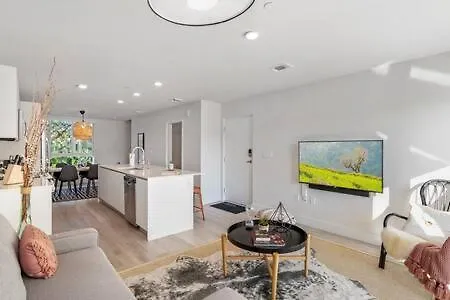 Villa Chic Apt Private Balcony At Aventura - Cloud9 - 2535